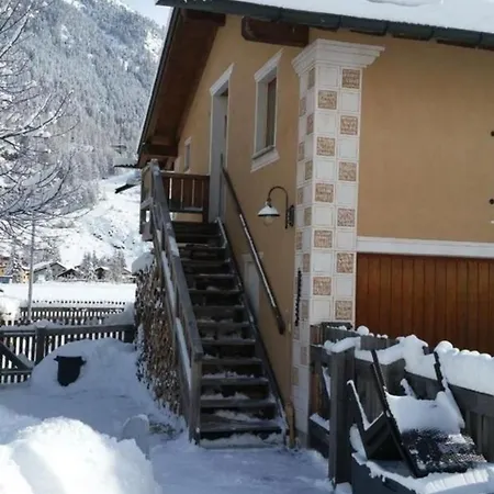 Apartment Chasa Suldanella *